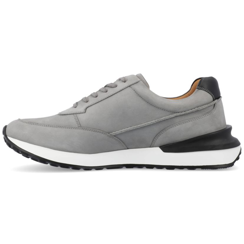 Lowe Sneakers