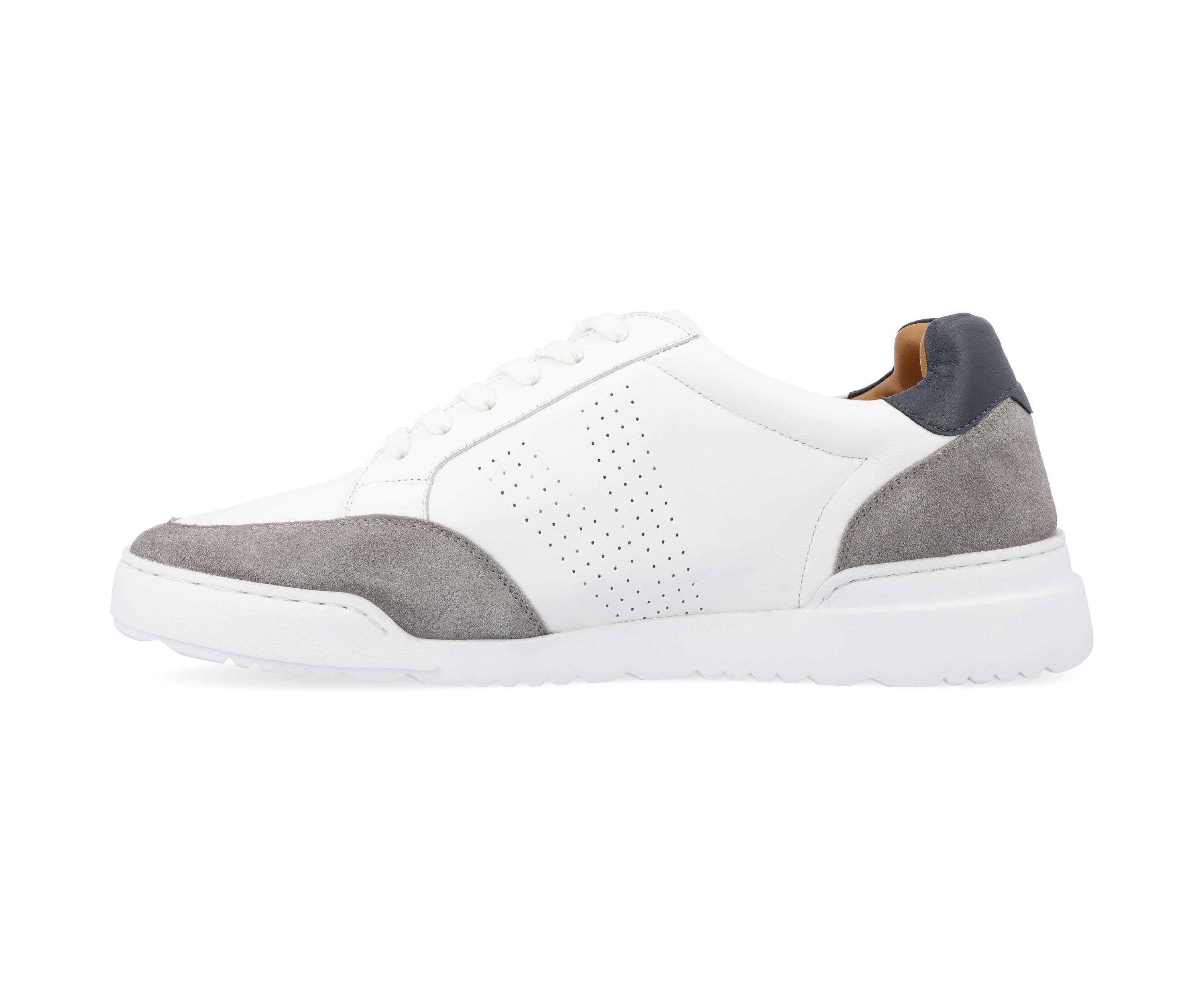 Roderick Sneakers