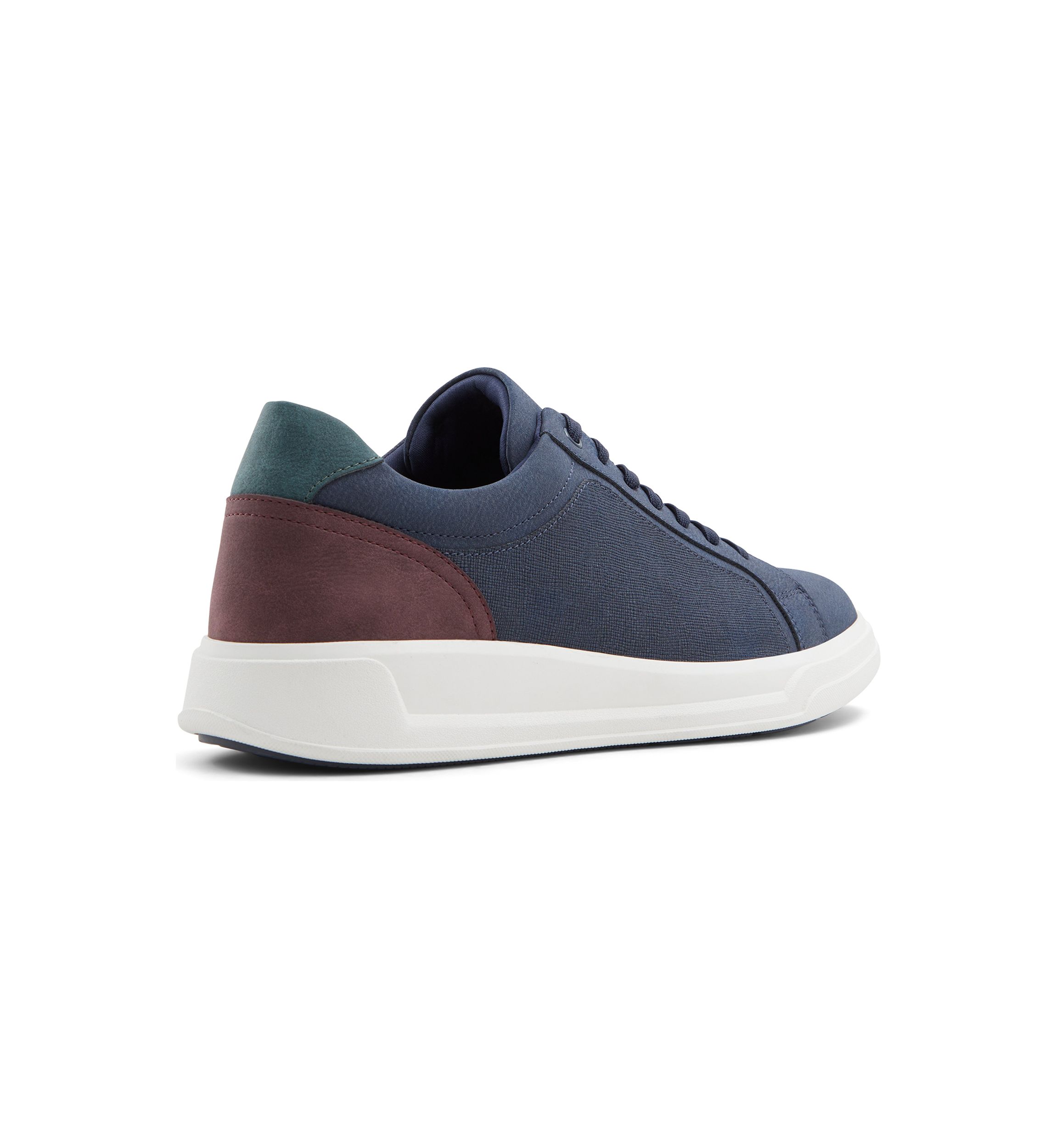 Ogspec Sneakers
