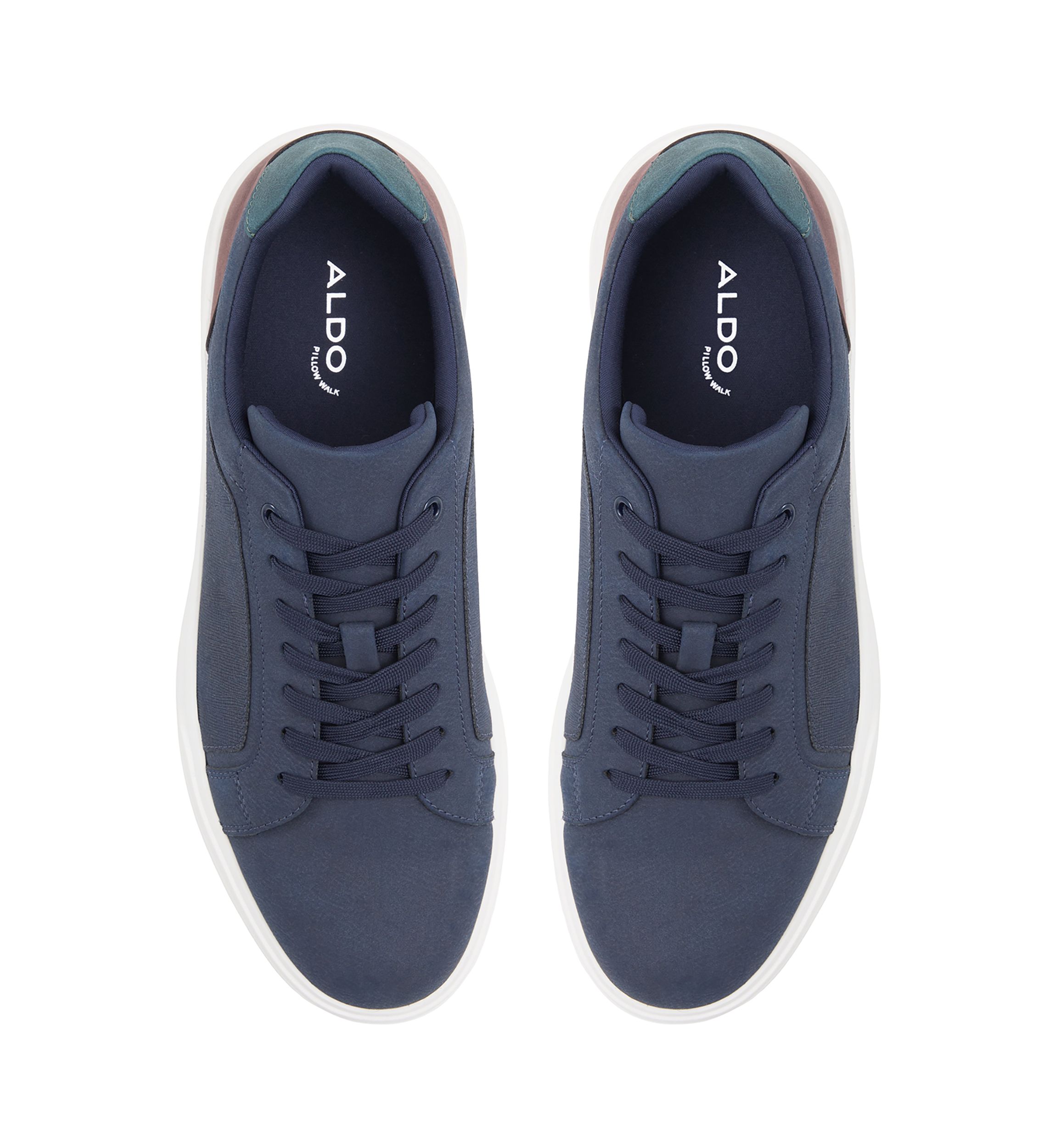 Ogspec Sneakers