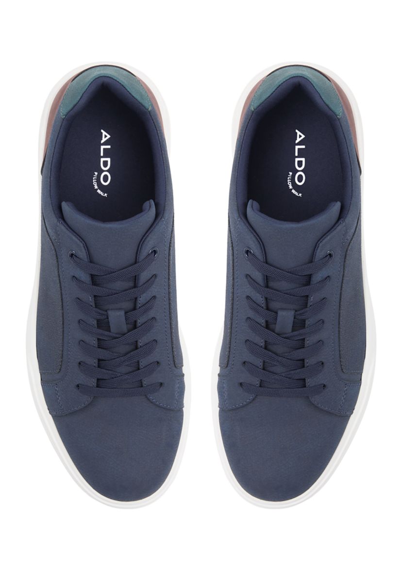 Ogspec Sneakers