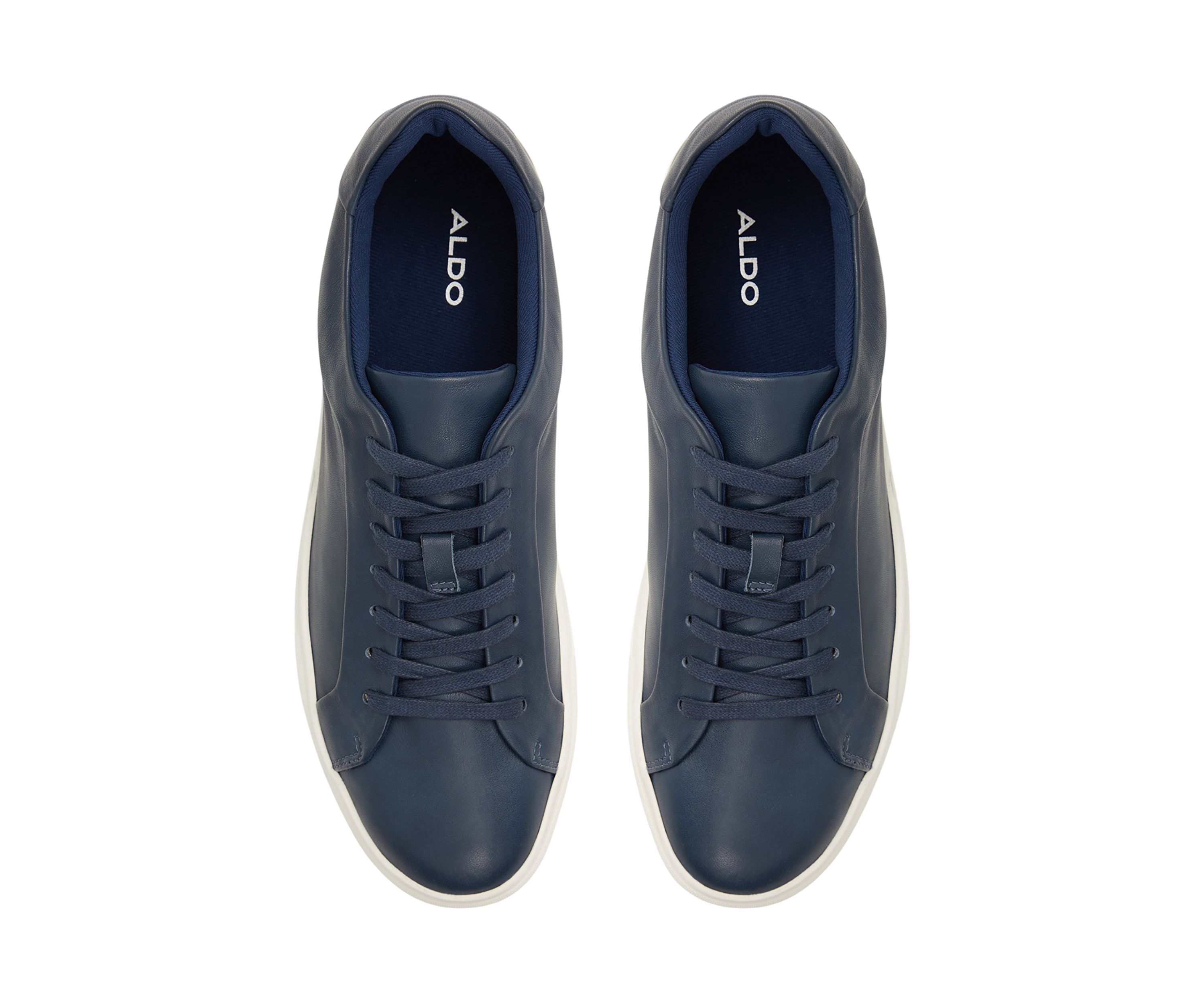 Cobi Sneakers