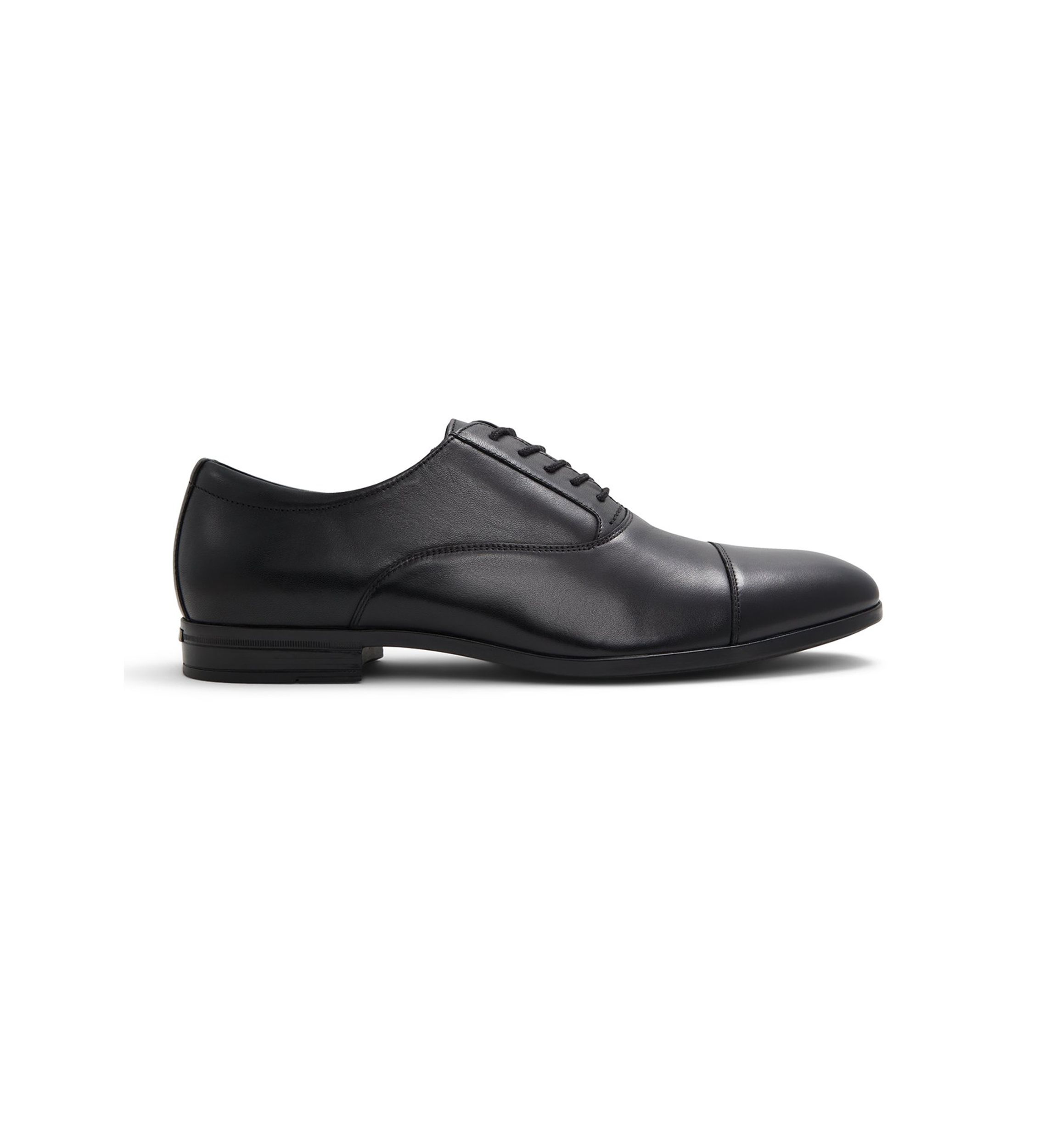 Stan Cap Toe Oxfords