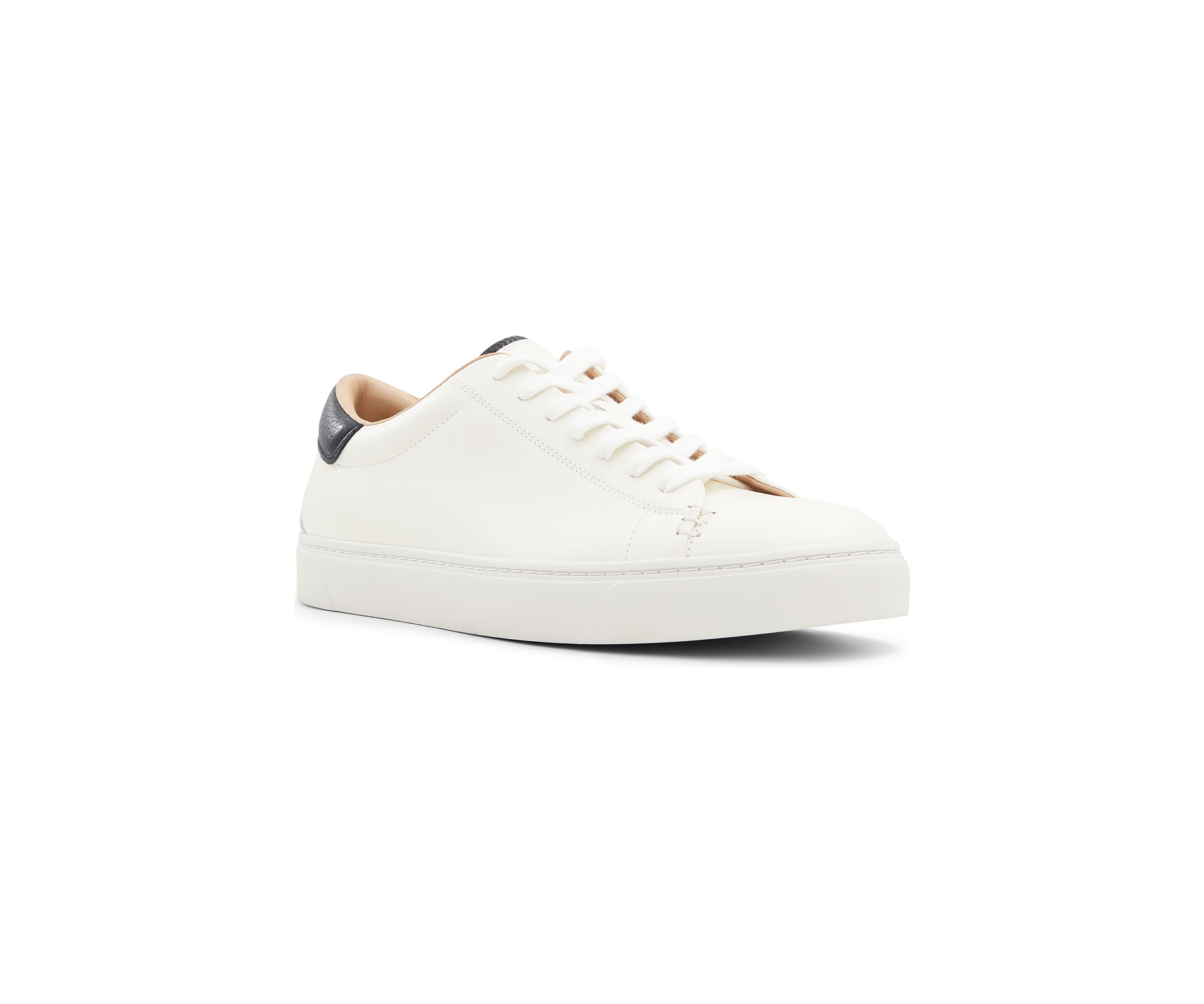 Douglass Sneakers