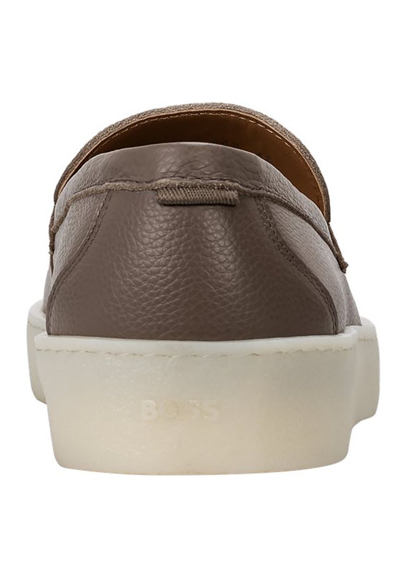  Clay Loafers