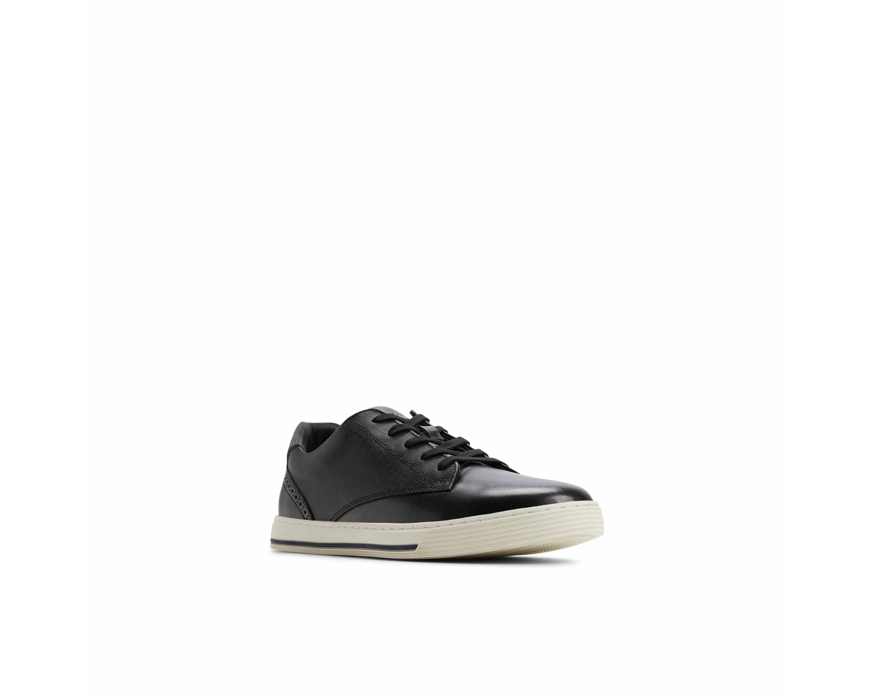 Raynes Casual Lace Ups