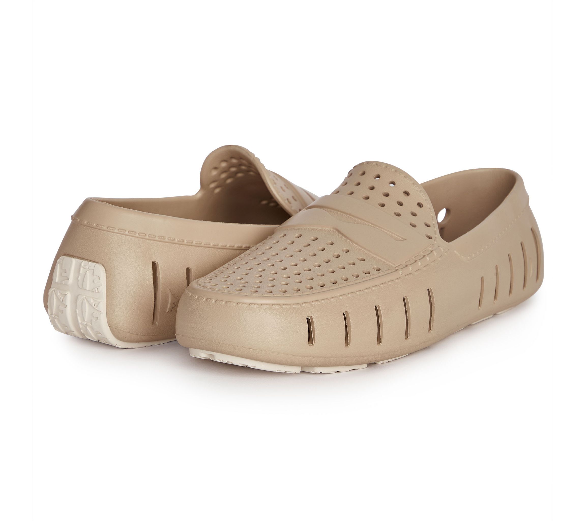 Country Club Driver Classic Waterproof Loafer