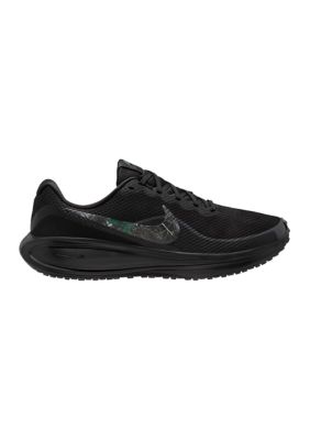 Nike Mens Revolution 8 Sneakers