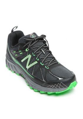 belk mens running shoes