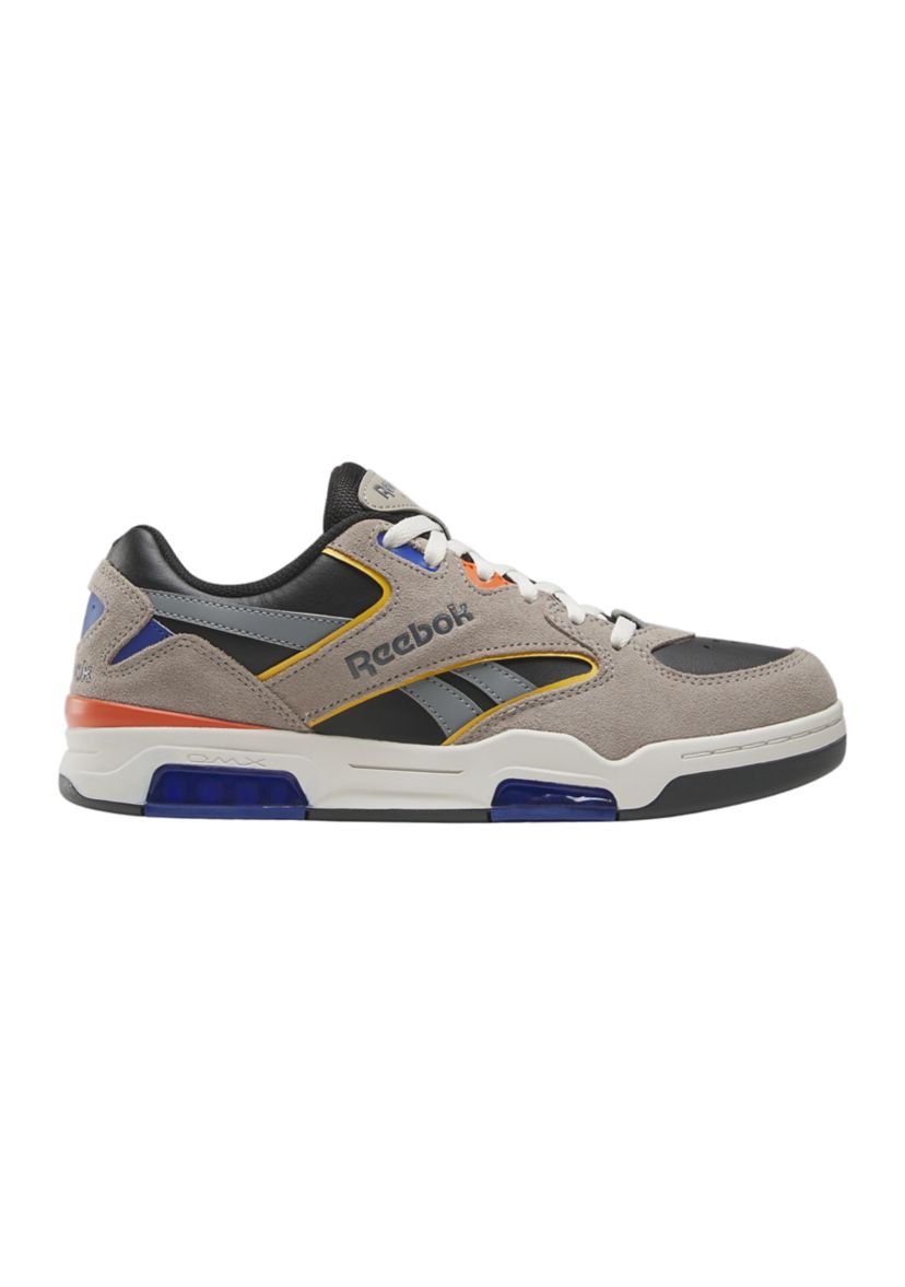 Mens BB 4500 DMX Outverse Sneakers