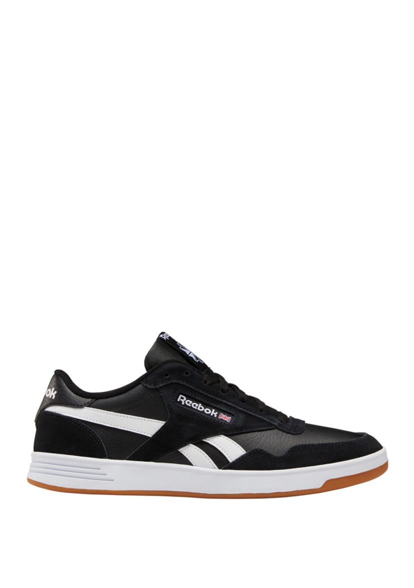 Club Sneakers