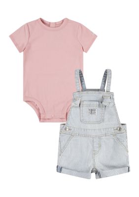 Levi's
