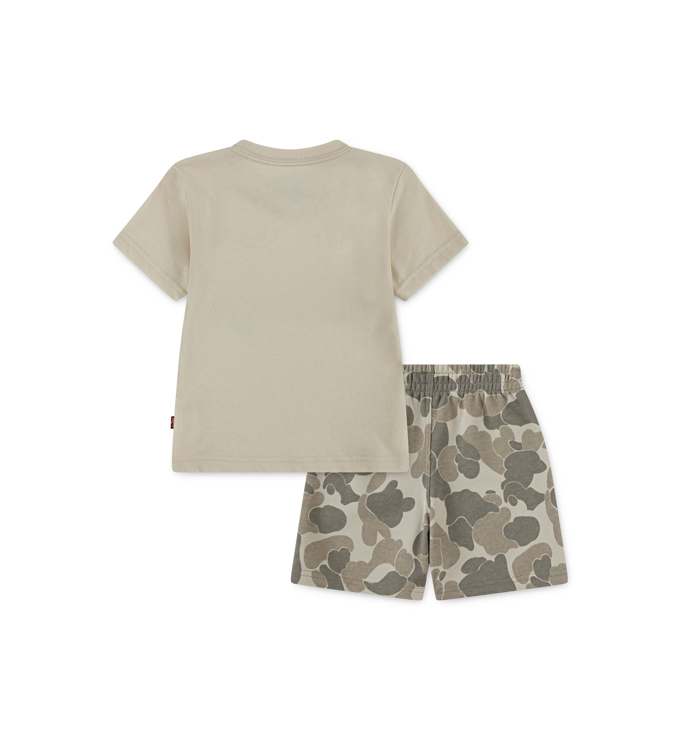 Toddler Boys Graphic T-Shirt and Camo Printed Shorts Set