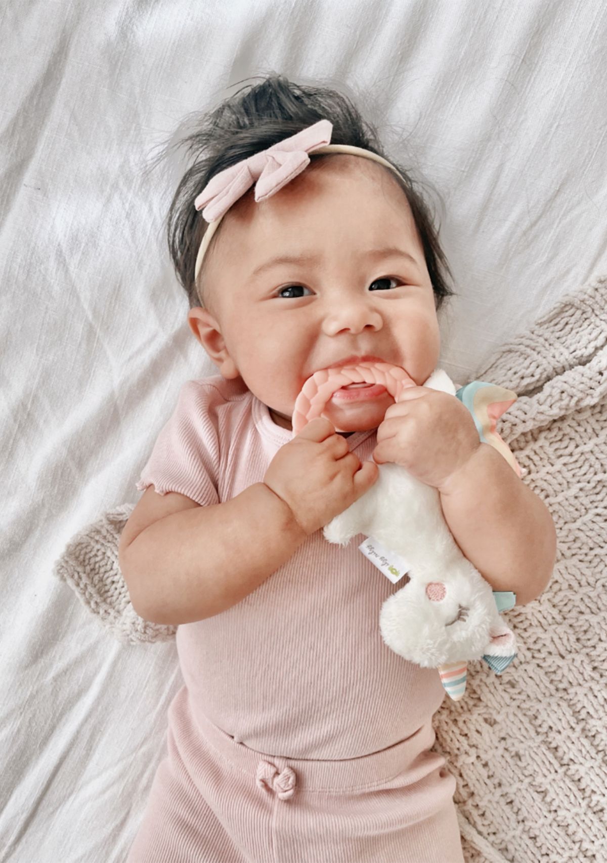 Baby Unicorn Rattle Pal™