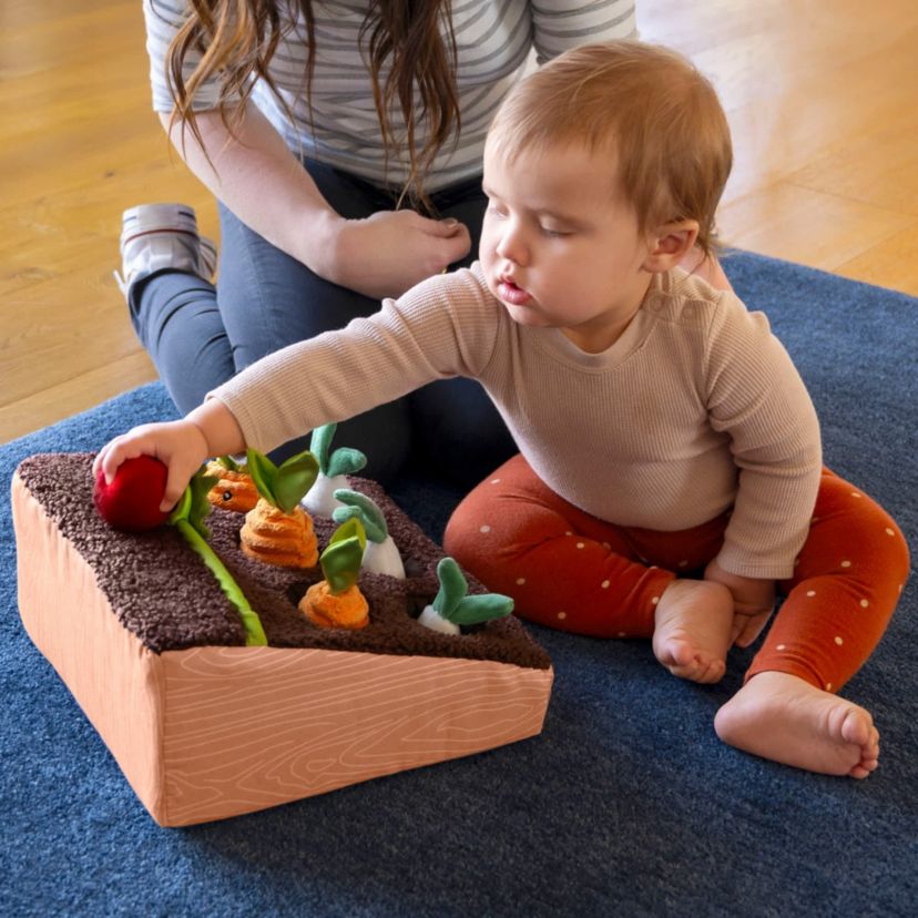 Boppy Learn and Grow Garden Toy