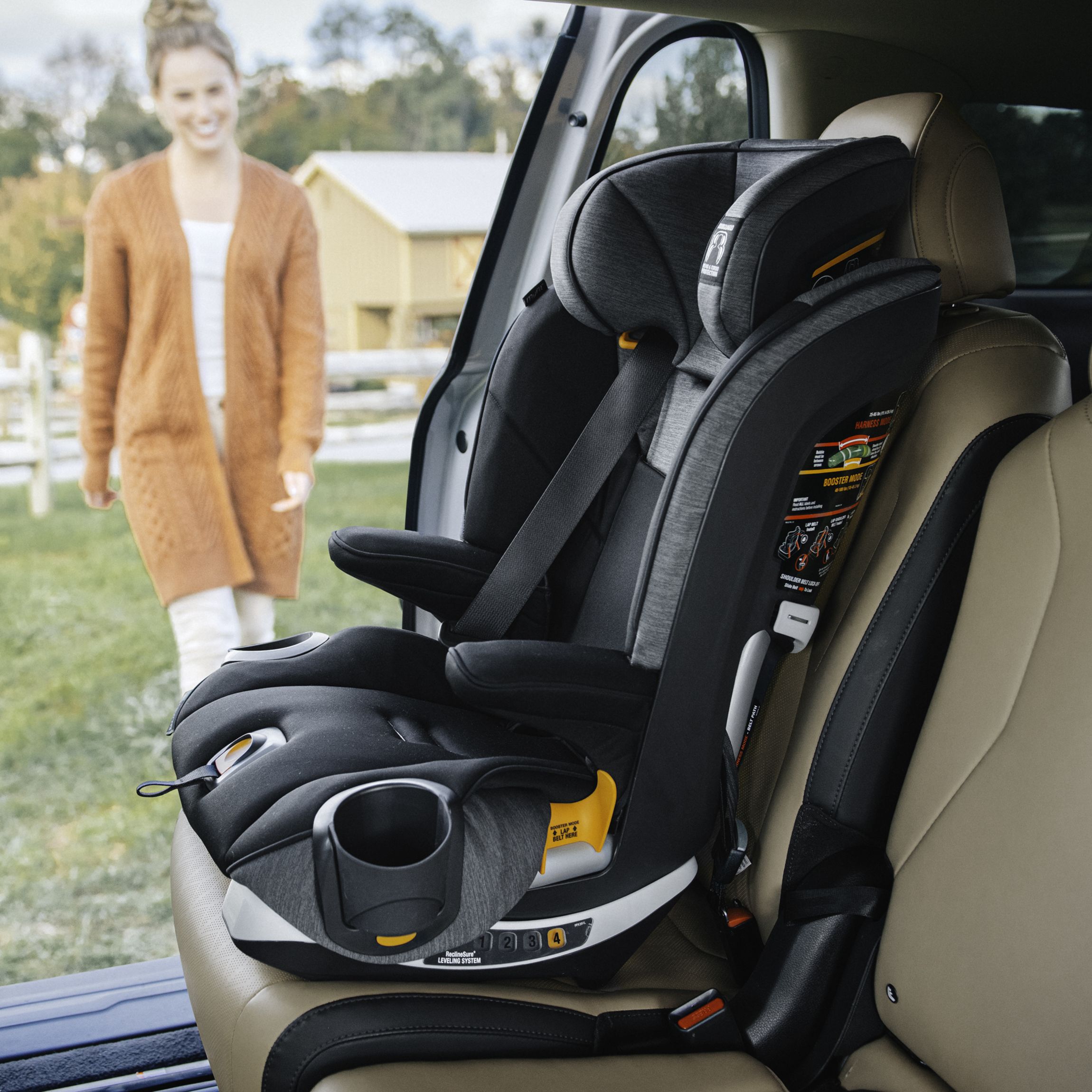 MyFit ClearTex Harness + Booster Car Seat Shadow