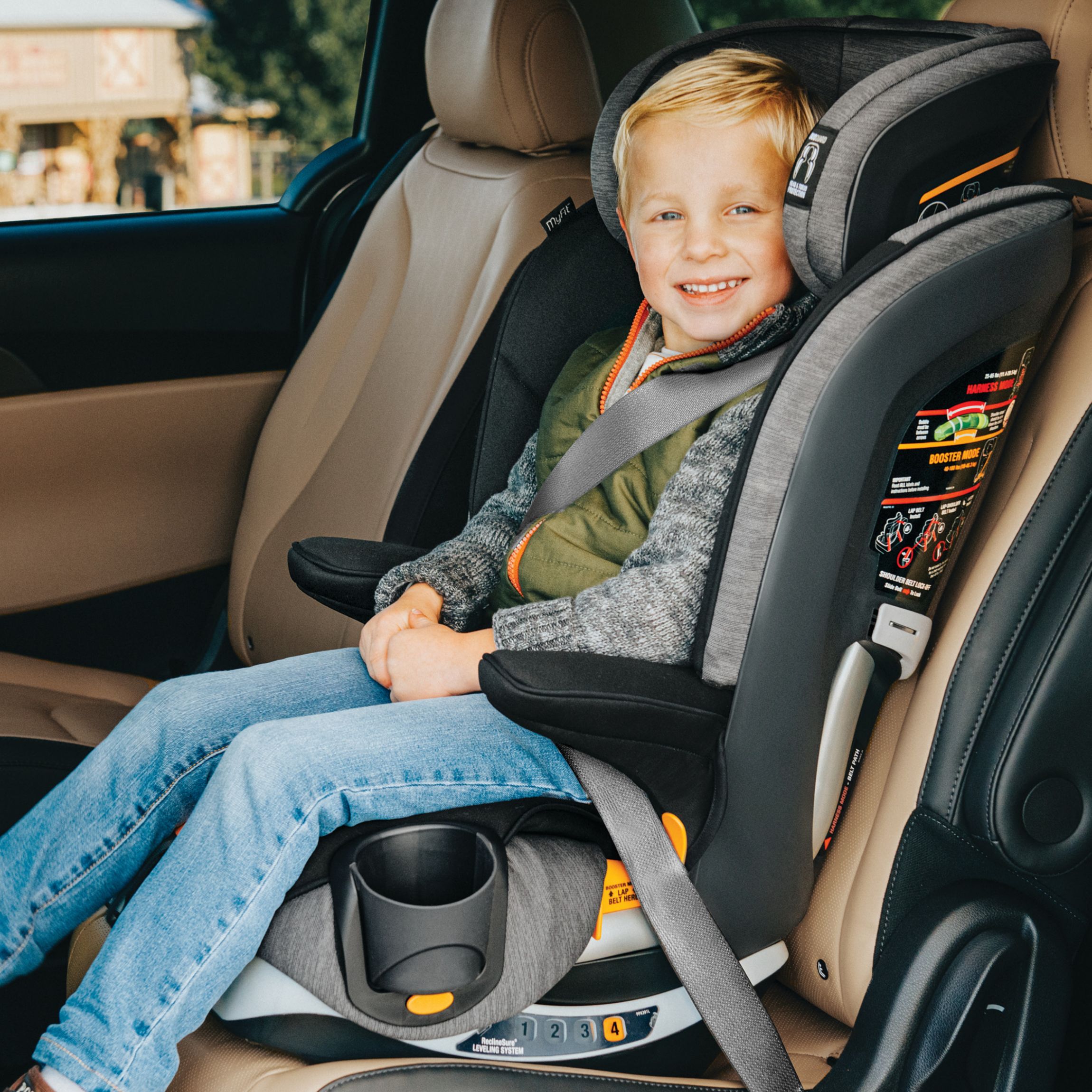 MyFit ClearTex Harness + Booster Car Seat Shadow
