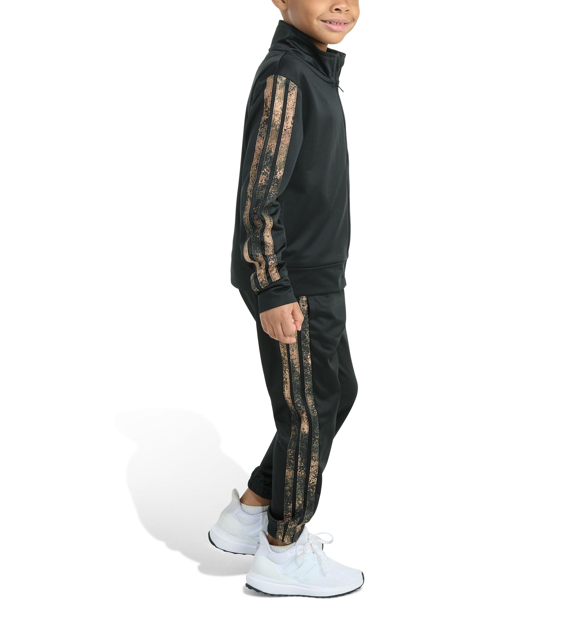 Toddler Boys Camo 3 Stripe Jacket and Joggers Set