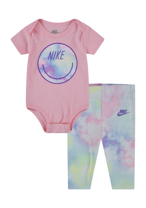 Nike® Baby Girls Smiley Graphic Set