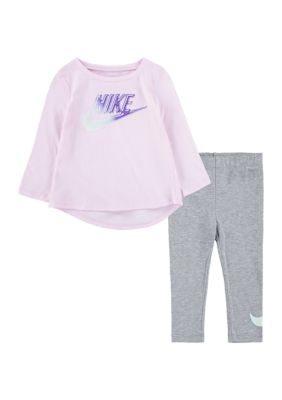 Nike hoodie discount and leggings set