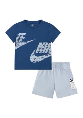 Under Armour Little Girls 2T-6X Short-Sleeve Freedom Flag Tee & Shorts Two  Piece Set