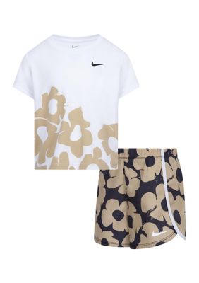 Nike outfits hot sale for juniors