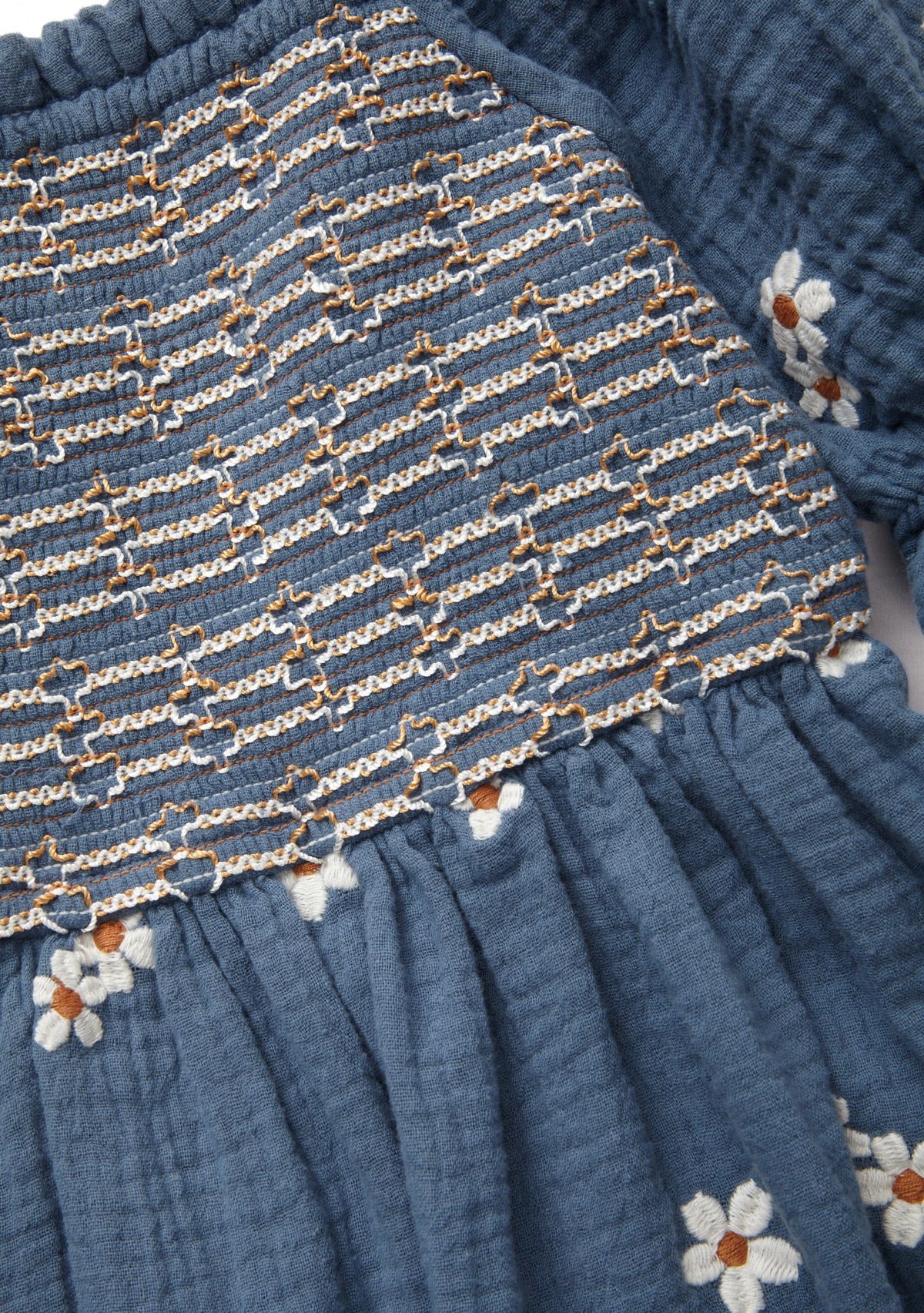 Girls 4-6x Daisy Embroidered Smocked Dress