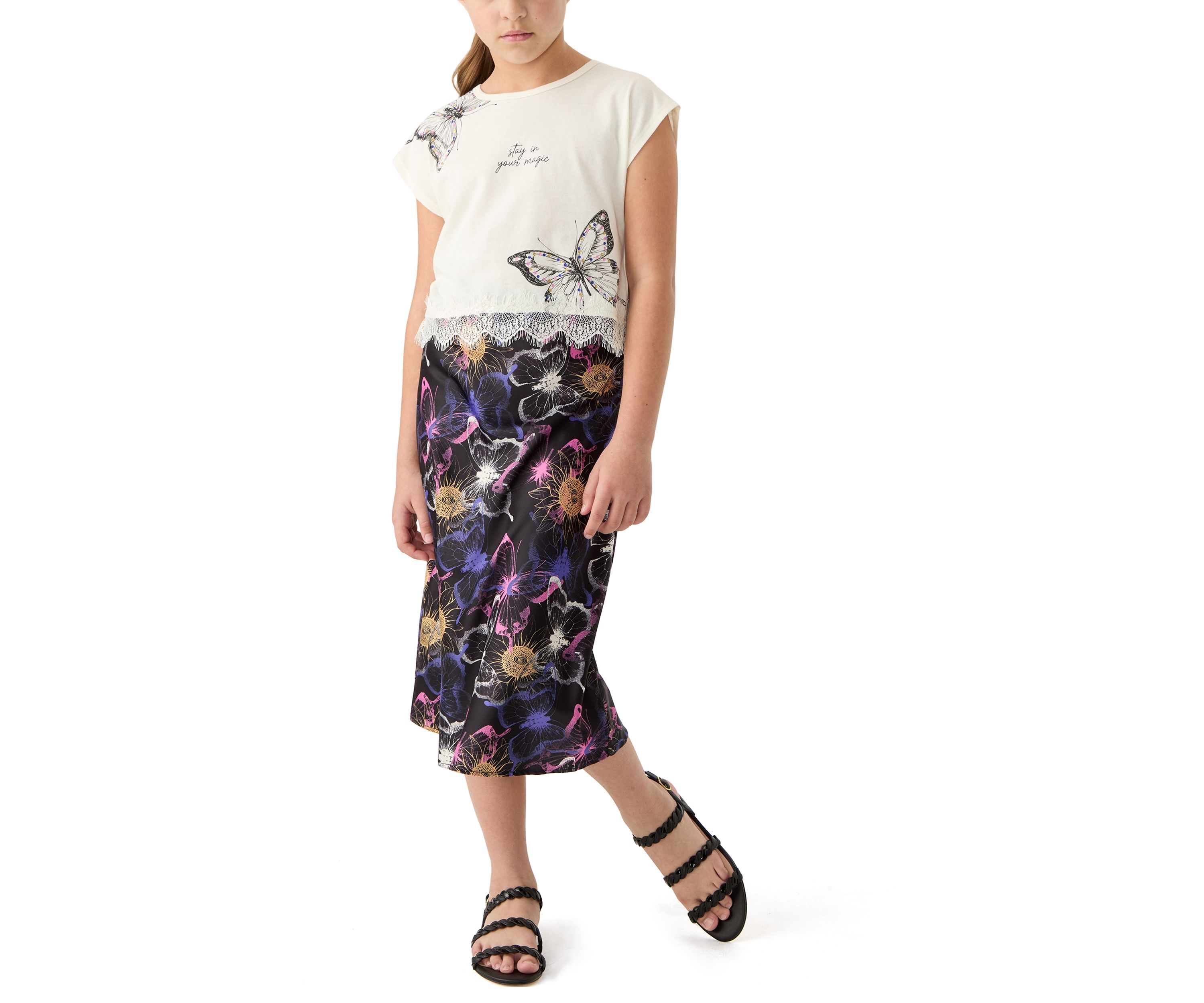 Girls 7-16 Oversized Graphic T-Shirt and Printed Satin Skirt Set