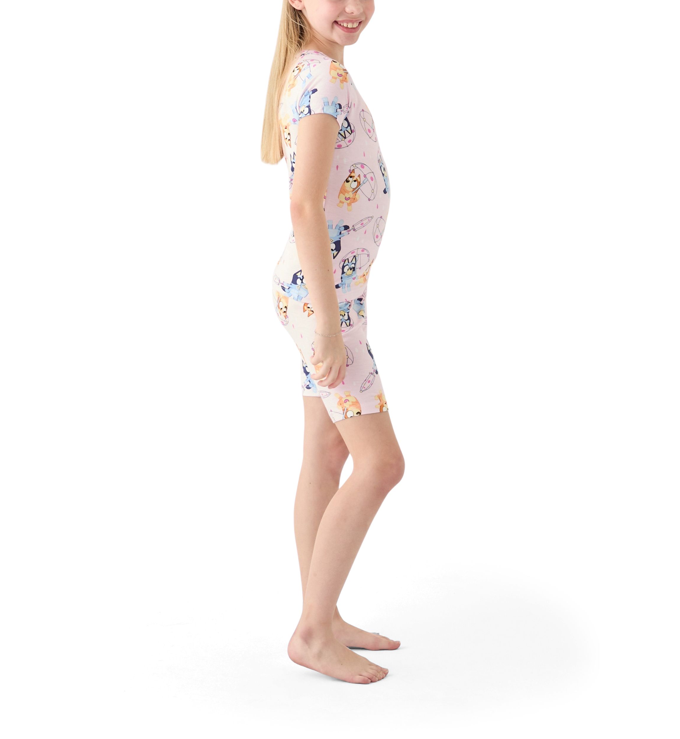 Girls 7-16 Bluey Playful Rainy Pajama Set