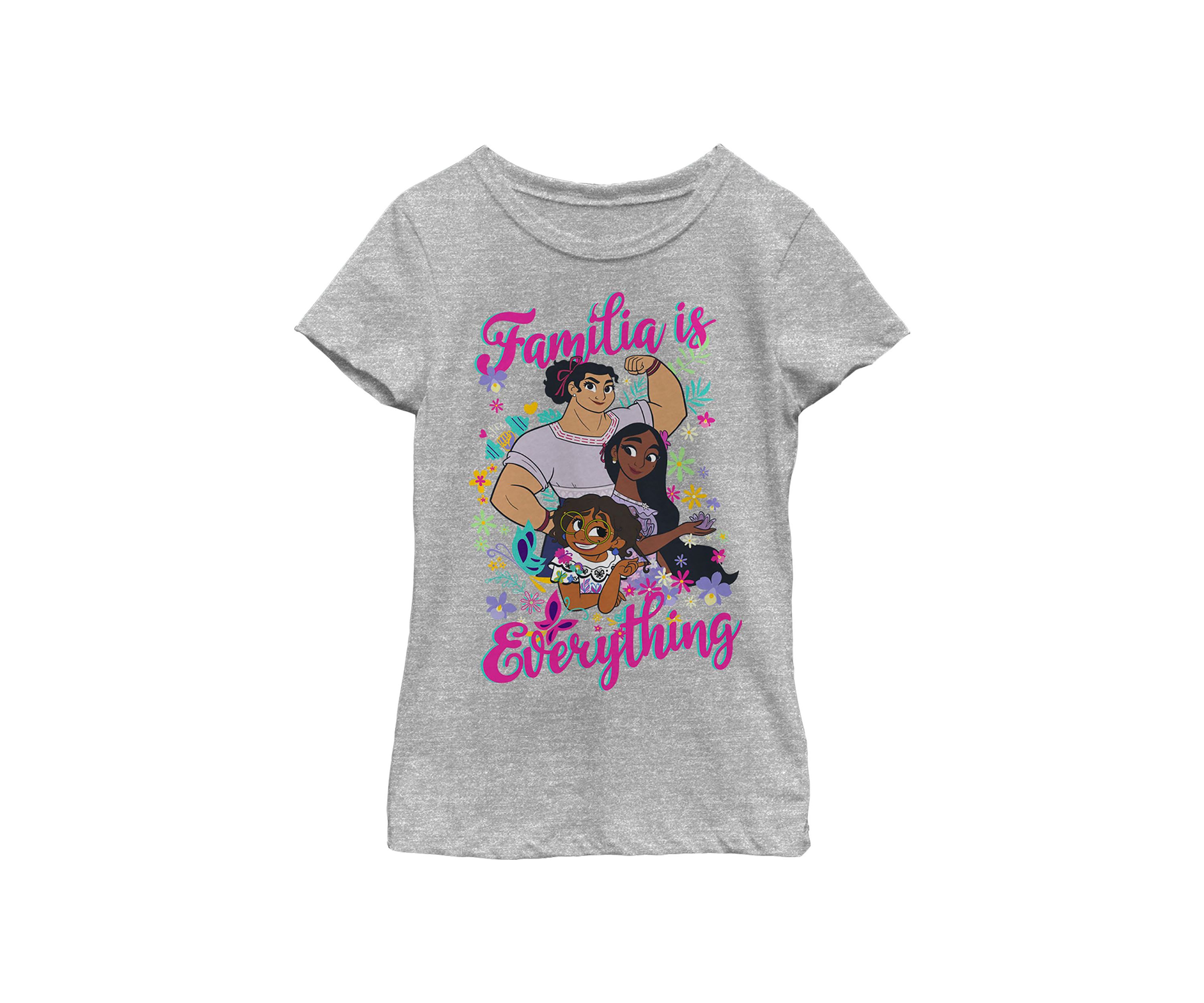 Familia Is Everything Graphic T-Shirt