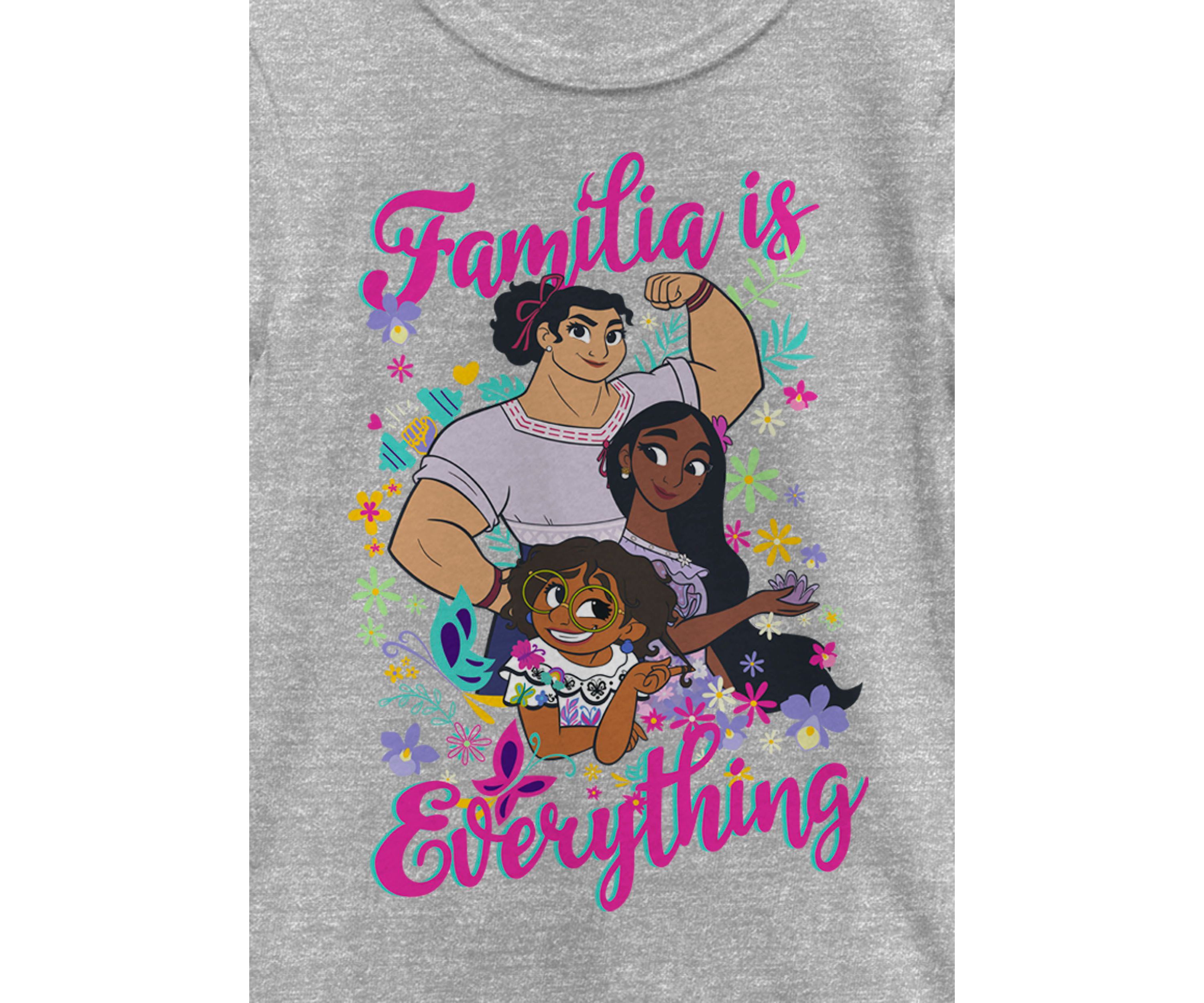 Familia Is Everything Graphic T-Shirt