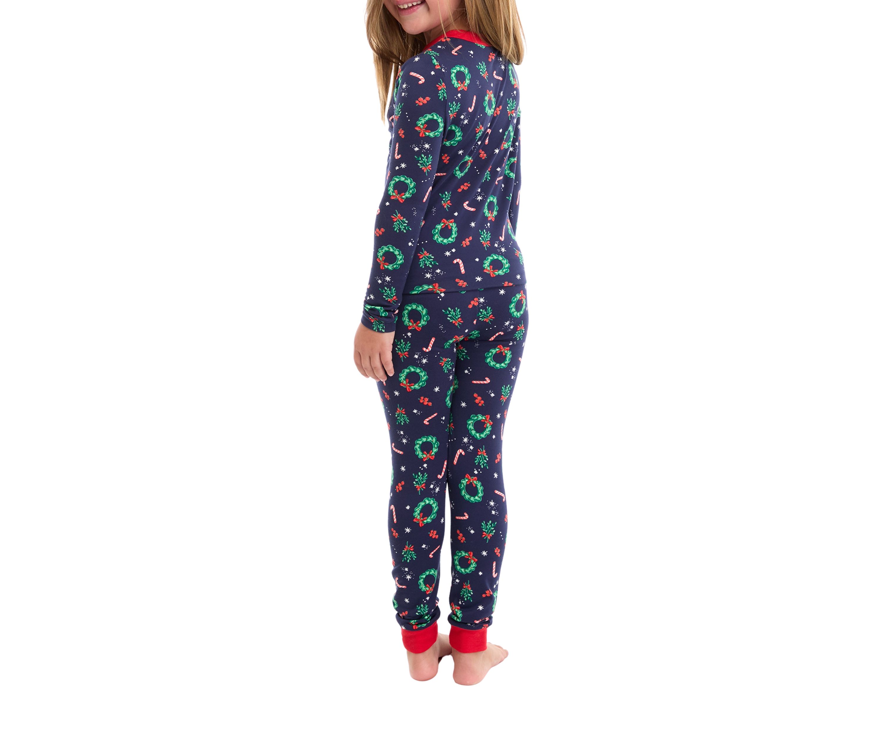 Unisex Big Kids Holiday Wreaths Pajama Set