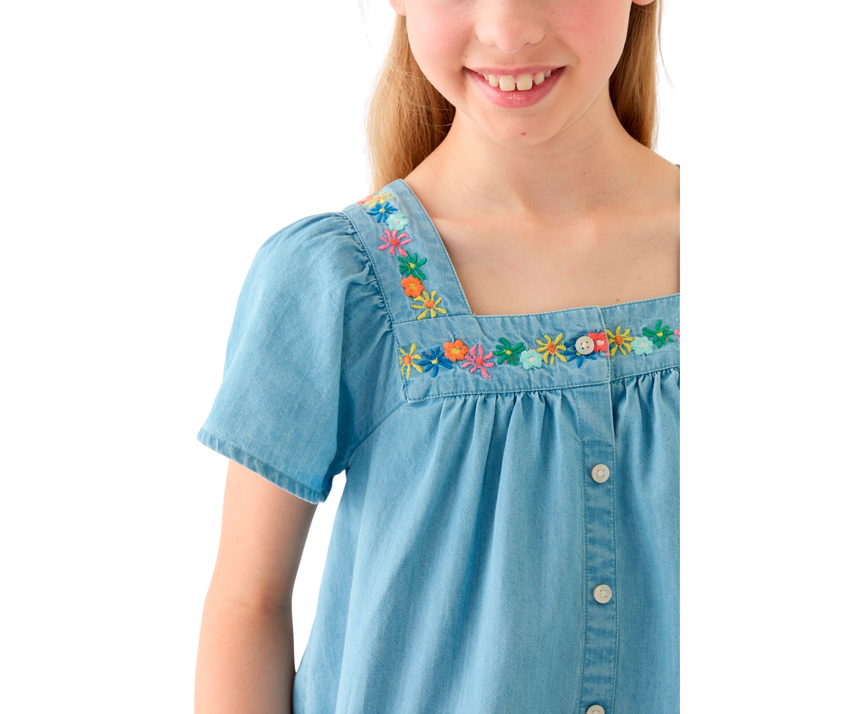 Girls 7-16 Short Sleeve Chambray Button Front Embroidered Top