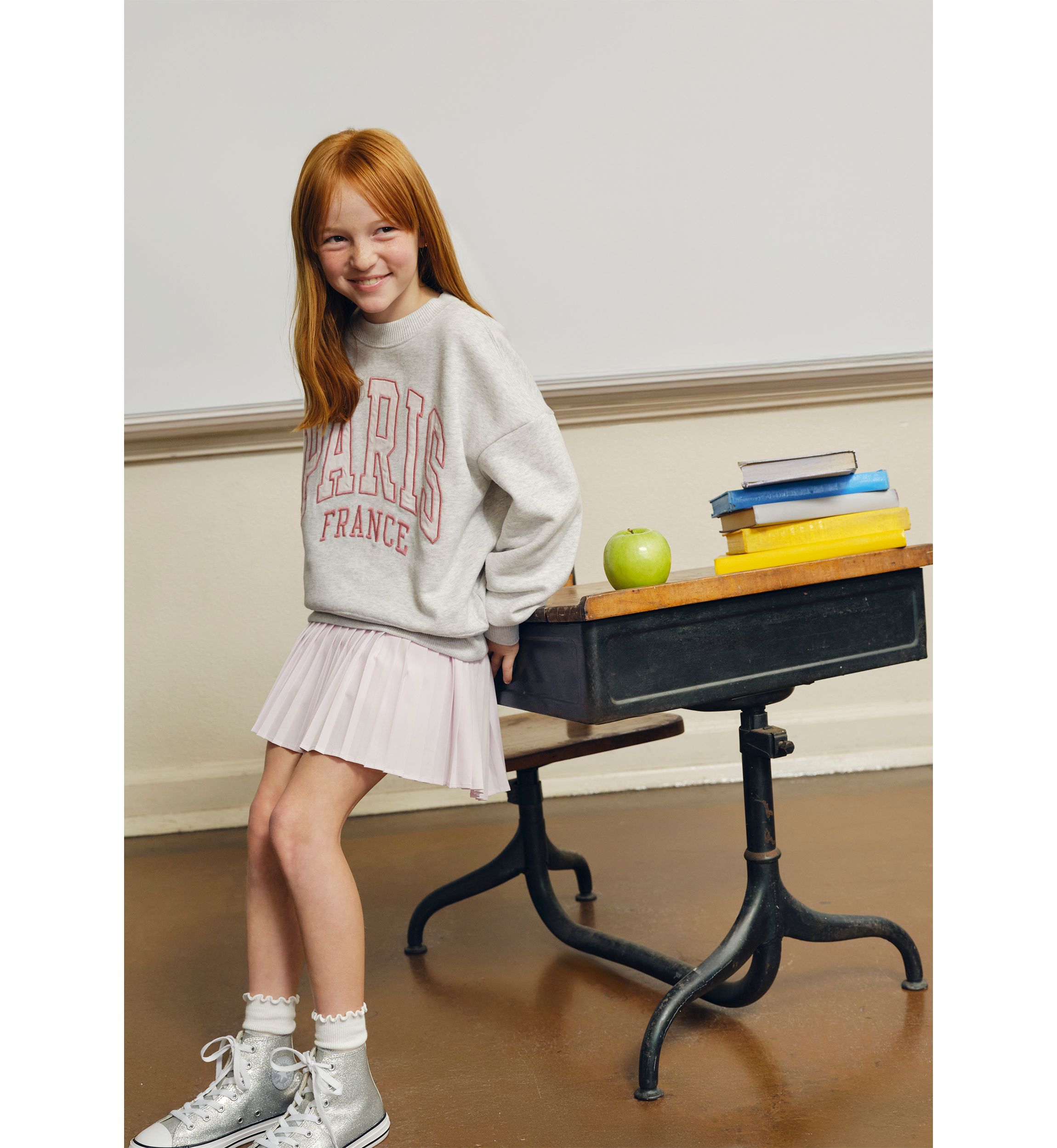 paris fleece crew pullover