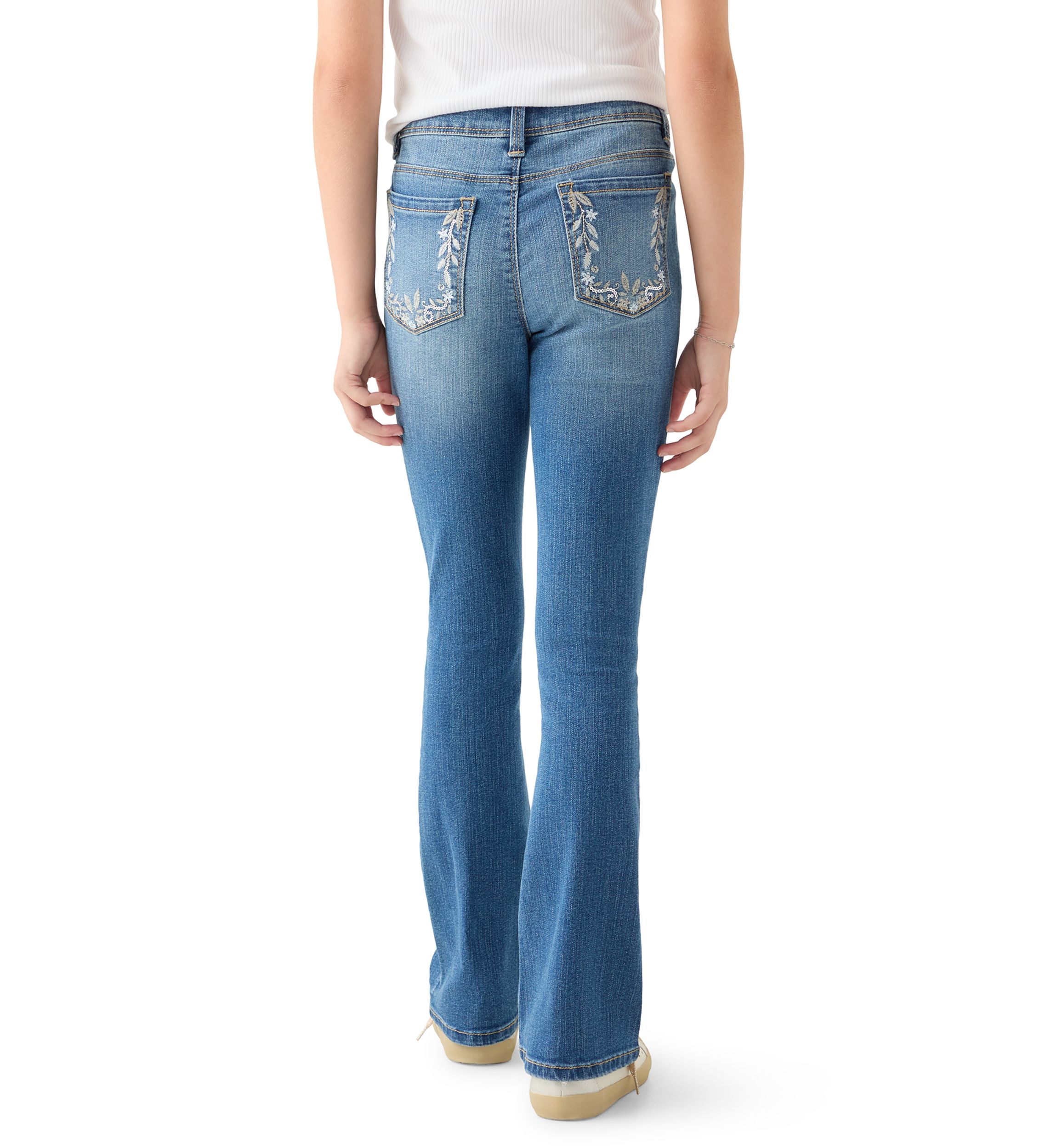  Girls 7-16 Flare Jeans with Back and Front Pocket Embroidery