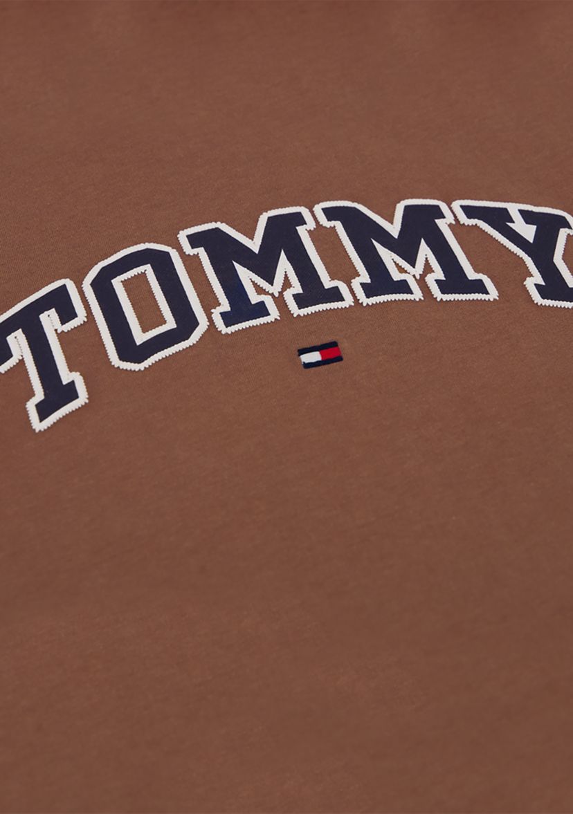 Boys 8-20 Short Sleeve Logo Graphic T-Shirt 
