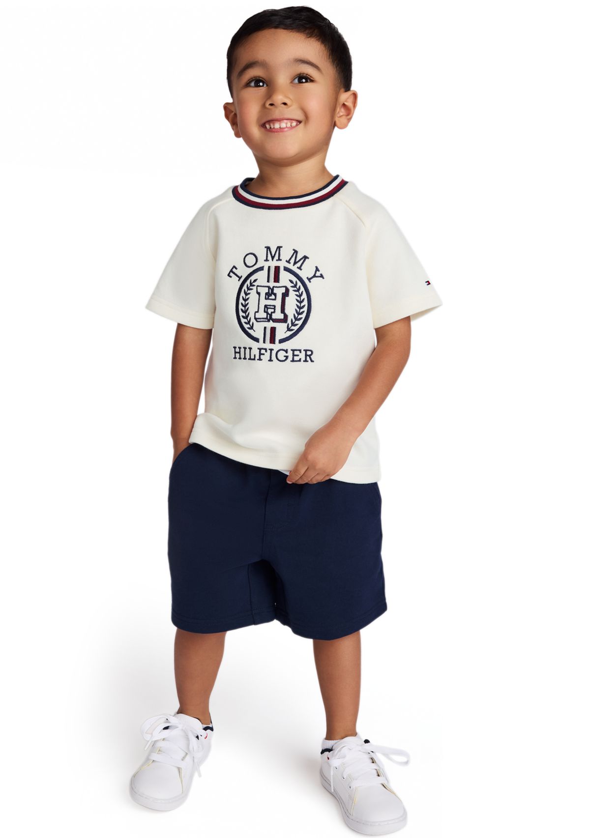Boys 4-7 2 Piece Logo T-Shirt and Shorts Set