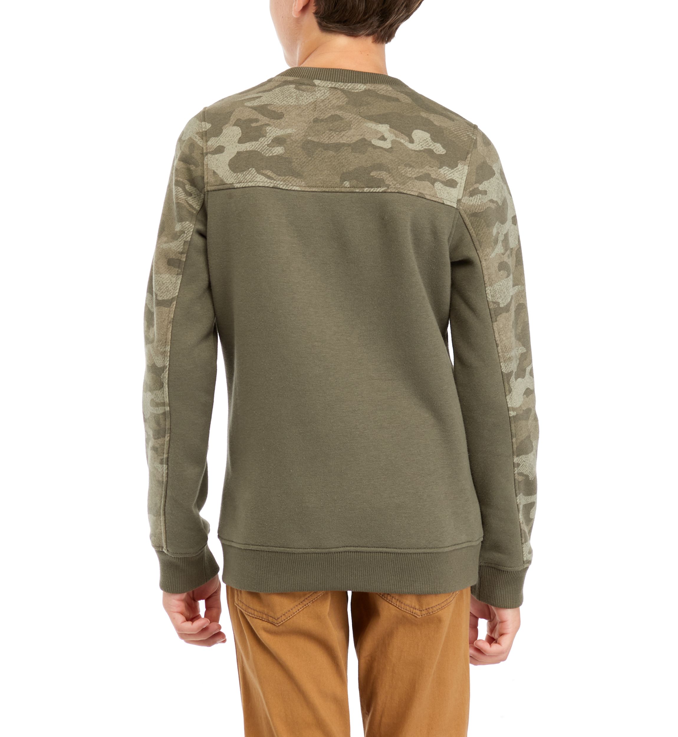 Boys 8-20 Camo Printed Blocked T-Shirt