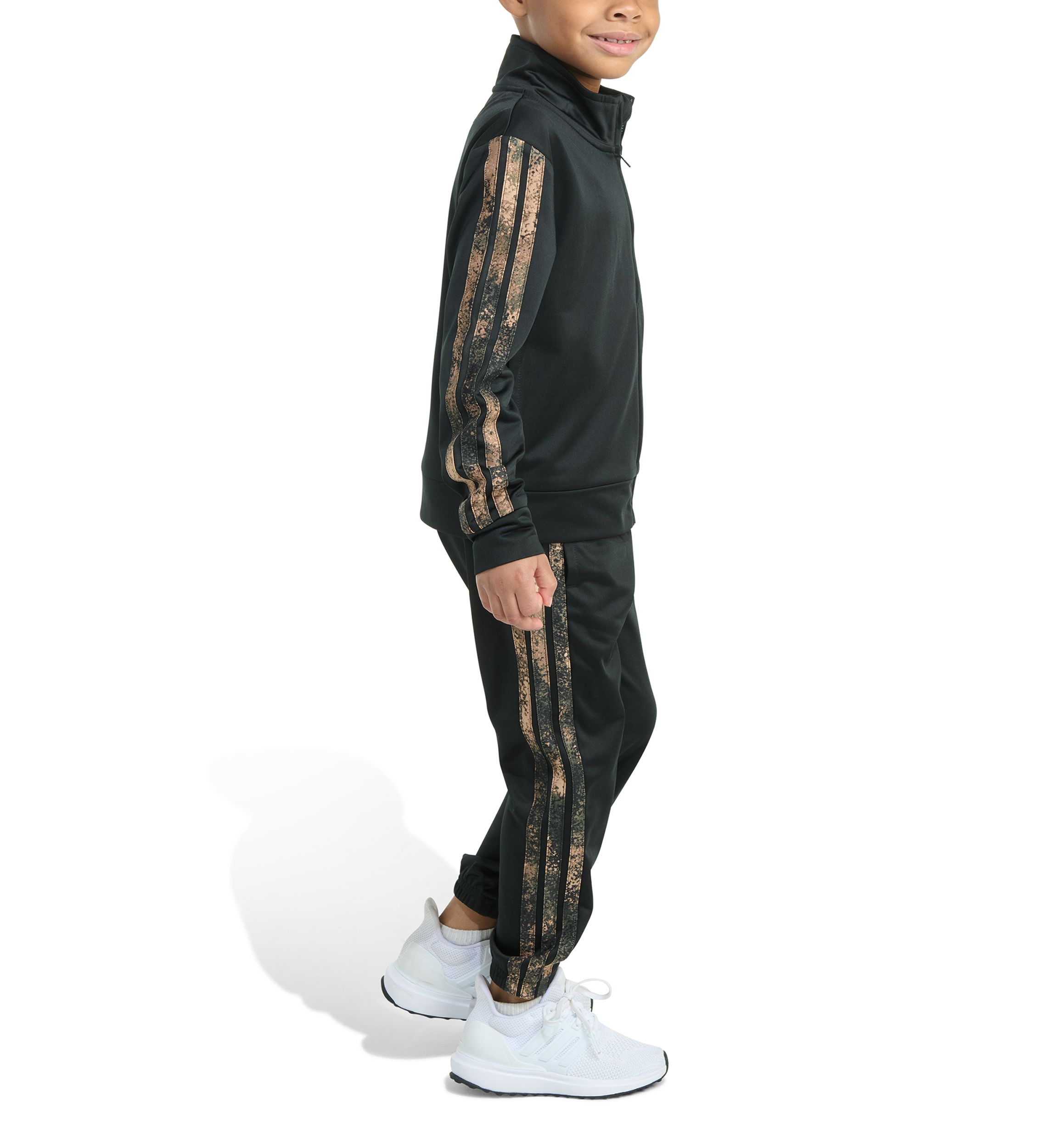 Boys 4-7 2 Piece Camo 3 Stripe Jacket and Jogger Set