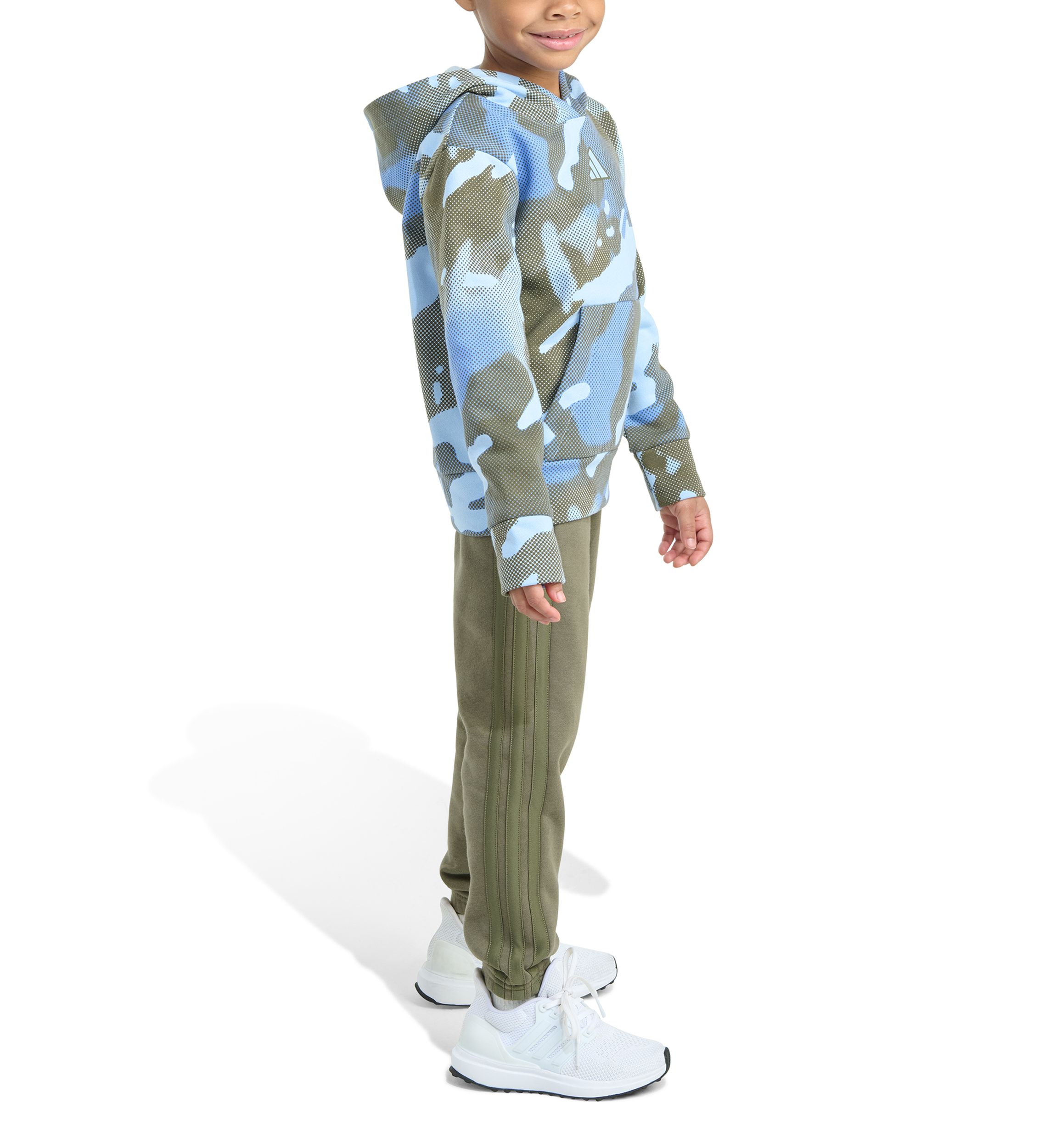 Boys 4-7 2 Piece Long Sleeve Halftone Camo Fleece Pullover Hoodie and Jogger Pants Set