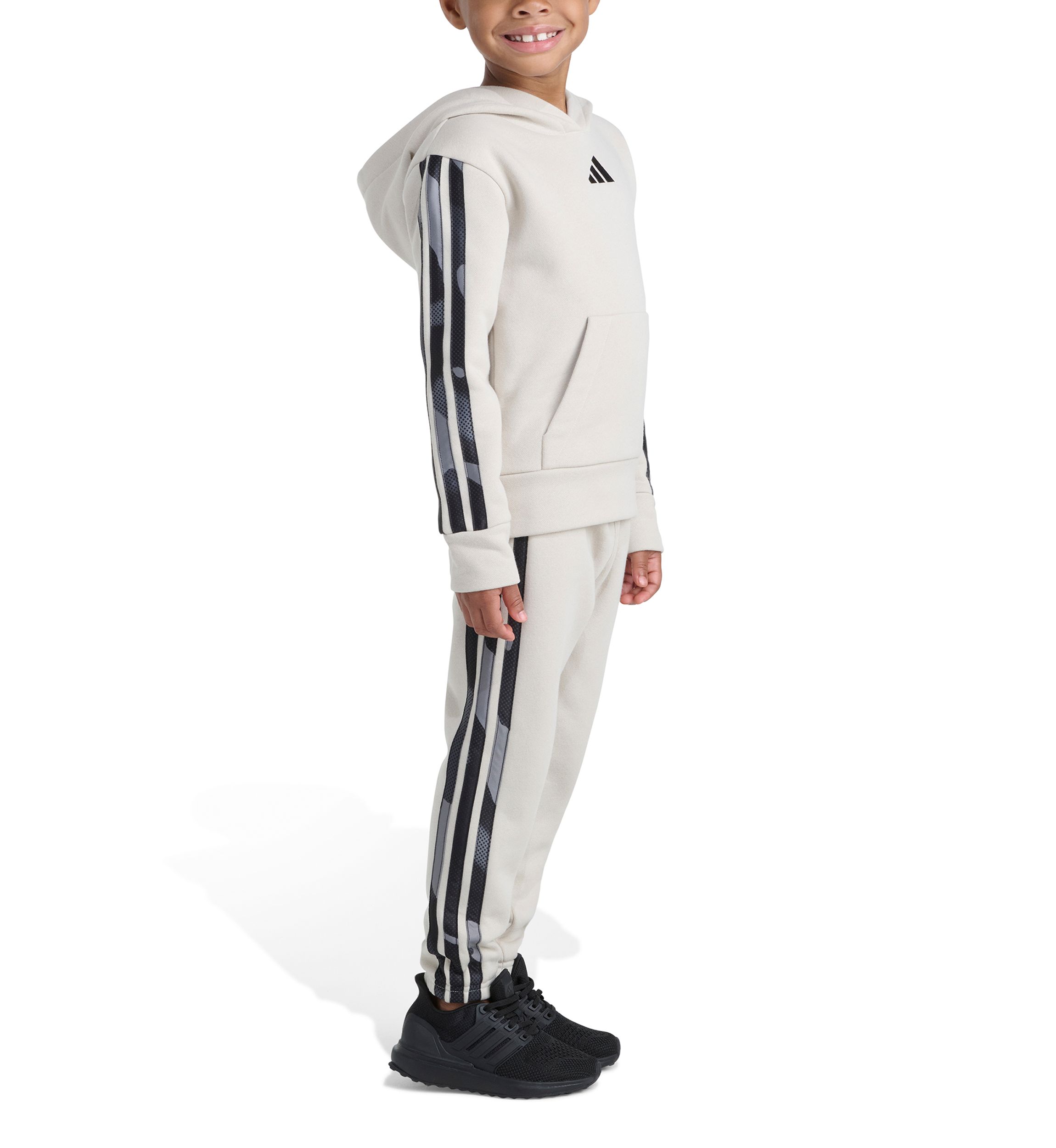 Boys 4-7 2-Piece Long Sleeve Pullover Hoodie and Joggers Set