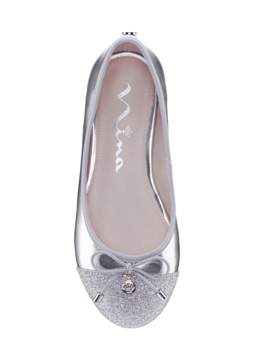 Kamryn Flats