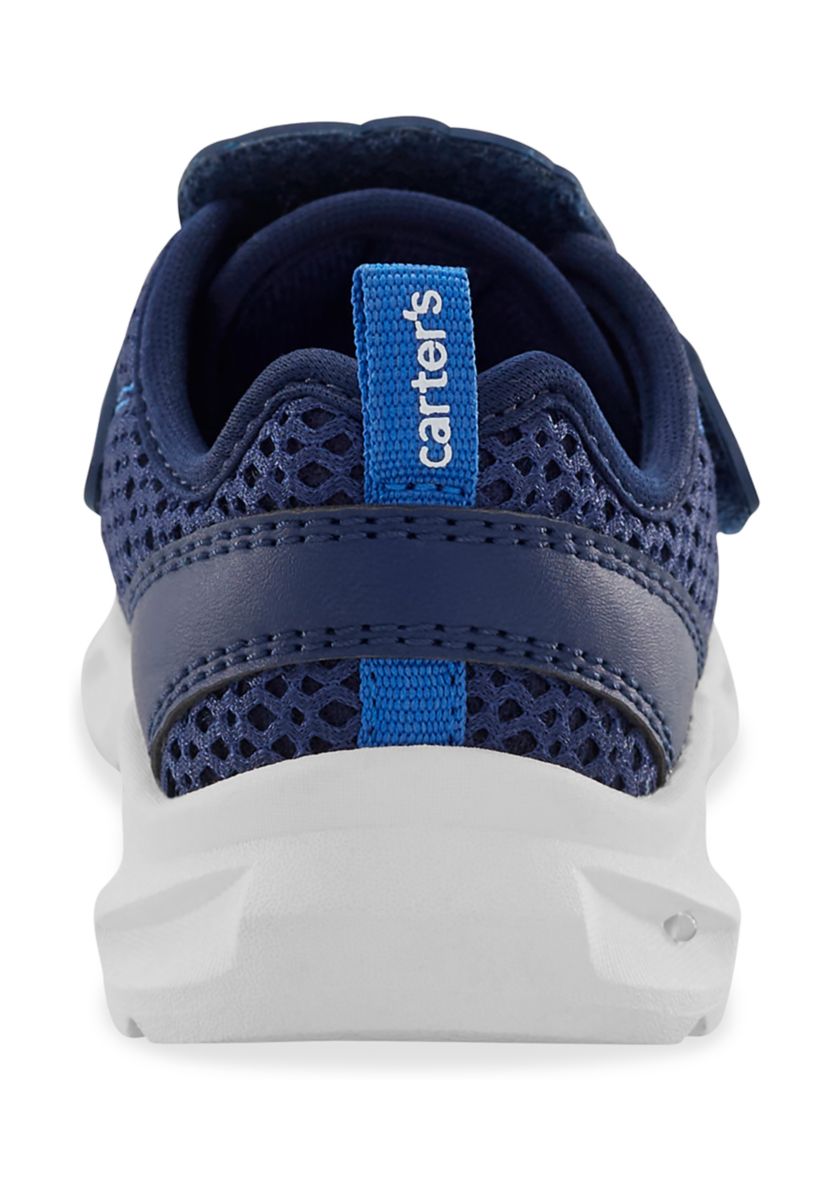 Little Kid Boys Hug Sneakers