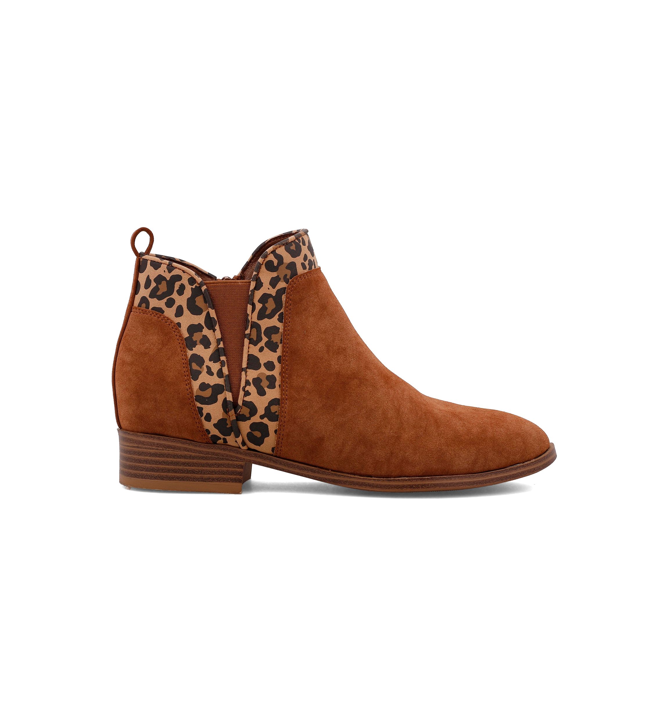 Youth Girls Leopard Print Trim Booties