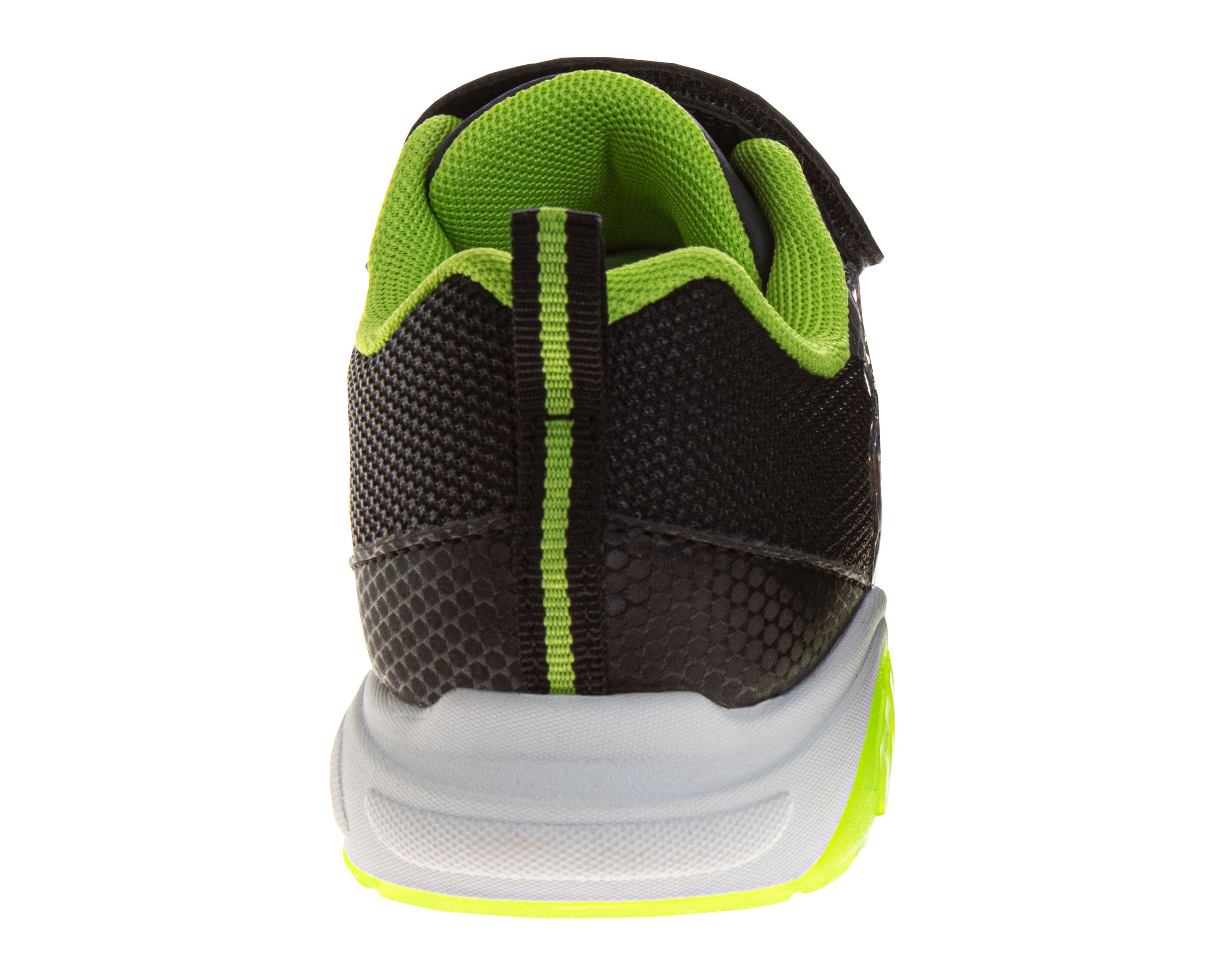 Nickelodeon Teenage Mutant Ninja Turtles Boys Light Up Sneakers. (Toddler/Little Kids)