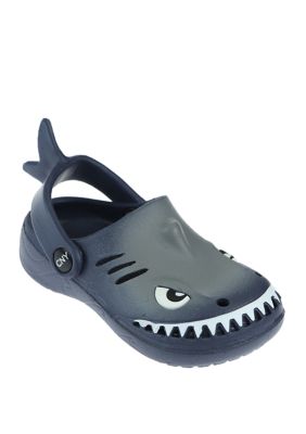 Adult shark online crocs