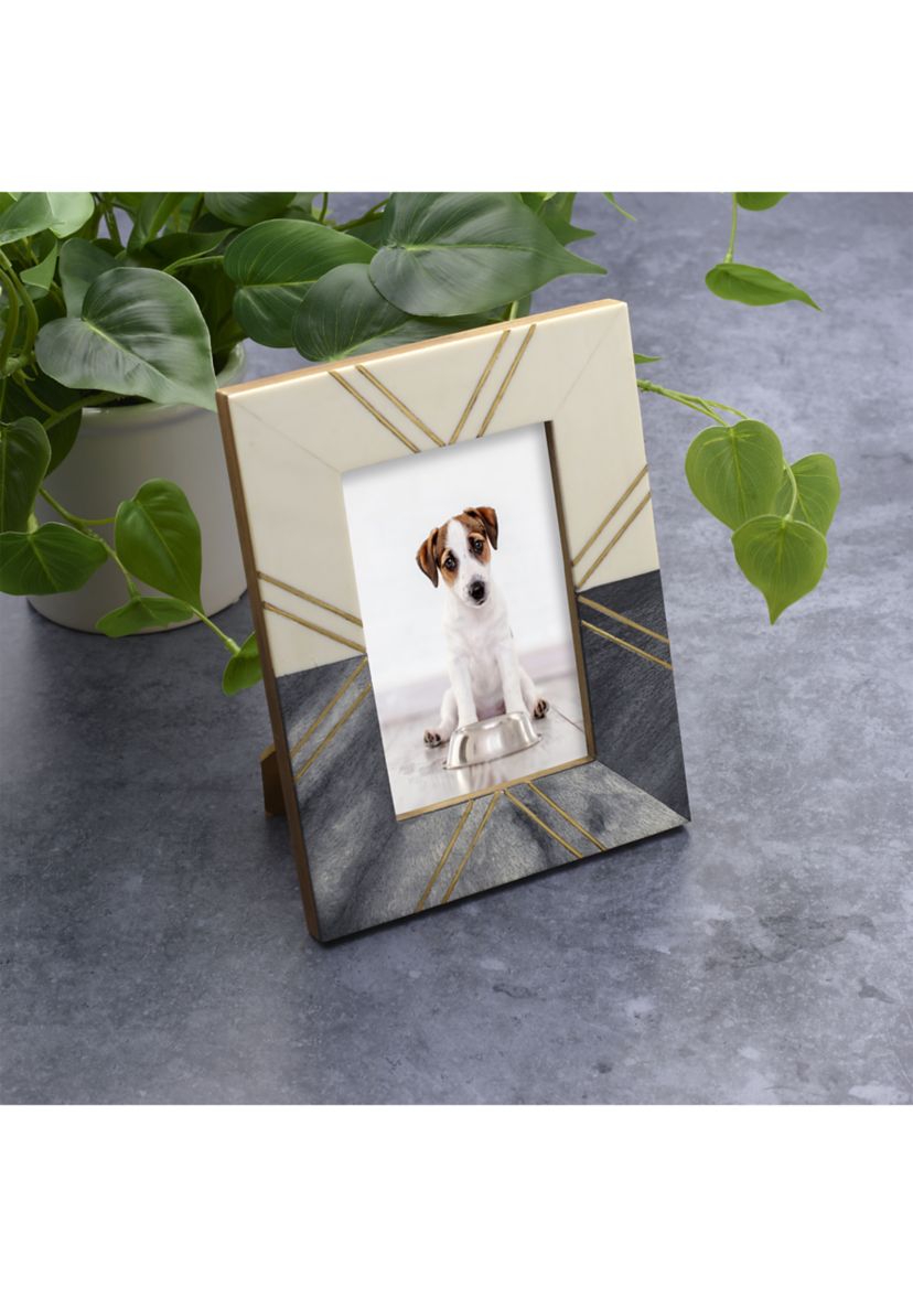 4" x 6" Gold and Black Frame