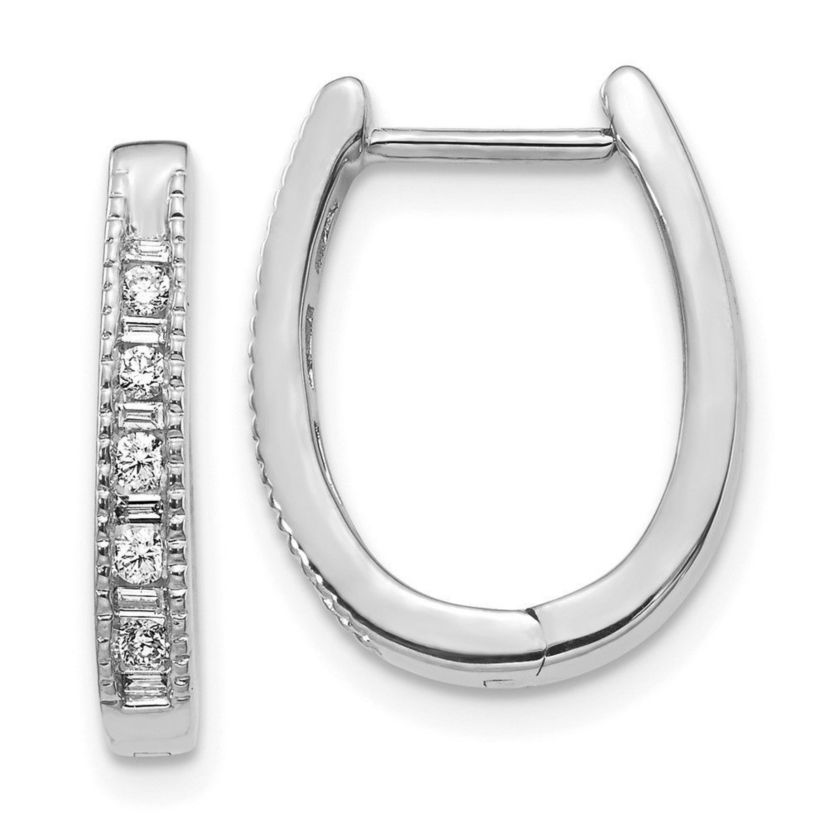 1/5 ct. t.w. Diamond Oval Hinged Hoop Earrings in 14K Gold
