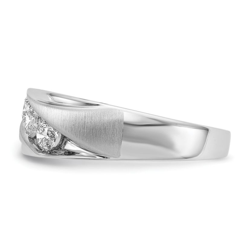 Lab Created 5/8 ct. t.w. Lab Grown Diamond VS/SI GHI, Mens 3-stone Band in 14K White Gold