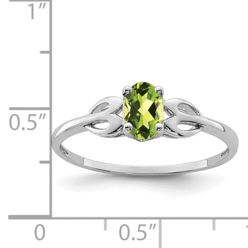 5/8 ct. t.w. Peridot Ring in Rhodium-plated Sterling Silver